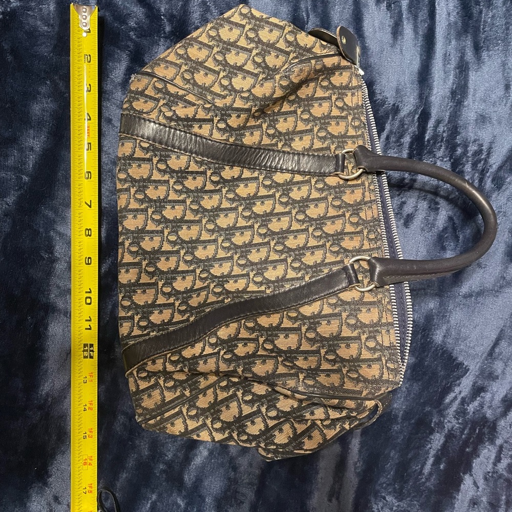 Dior Monogram Canvas Bag in Black and Tan - Picture 4 of 7
